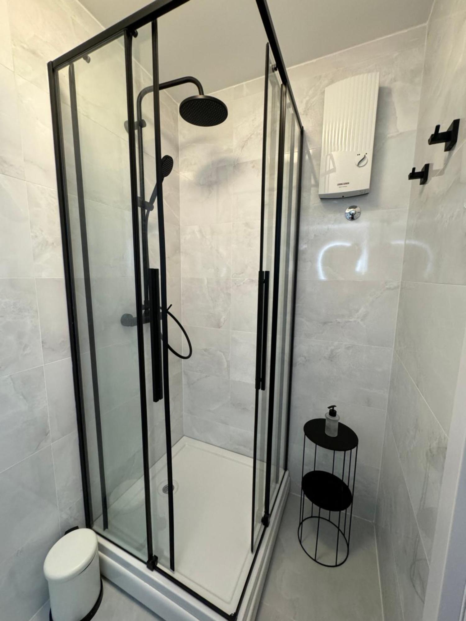 Mina Luxury Suite 2 Белград Екстериор снимка